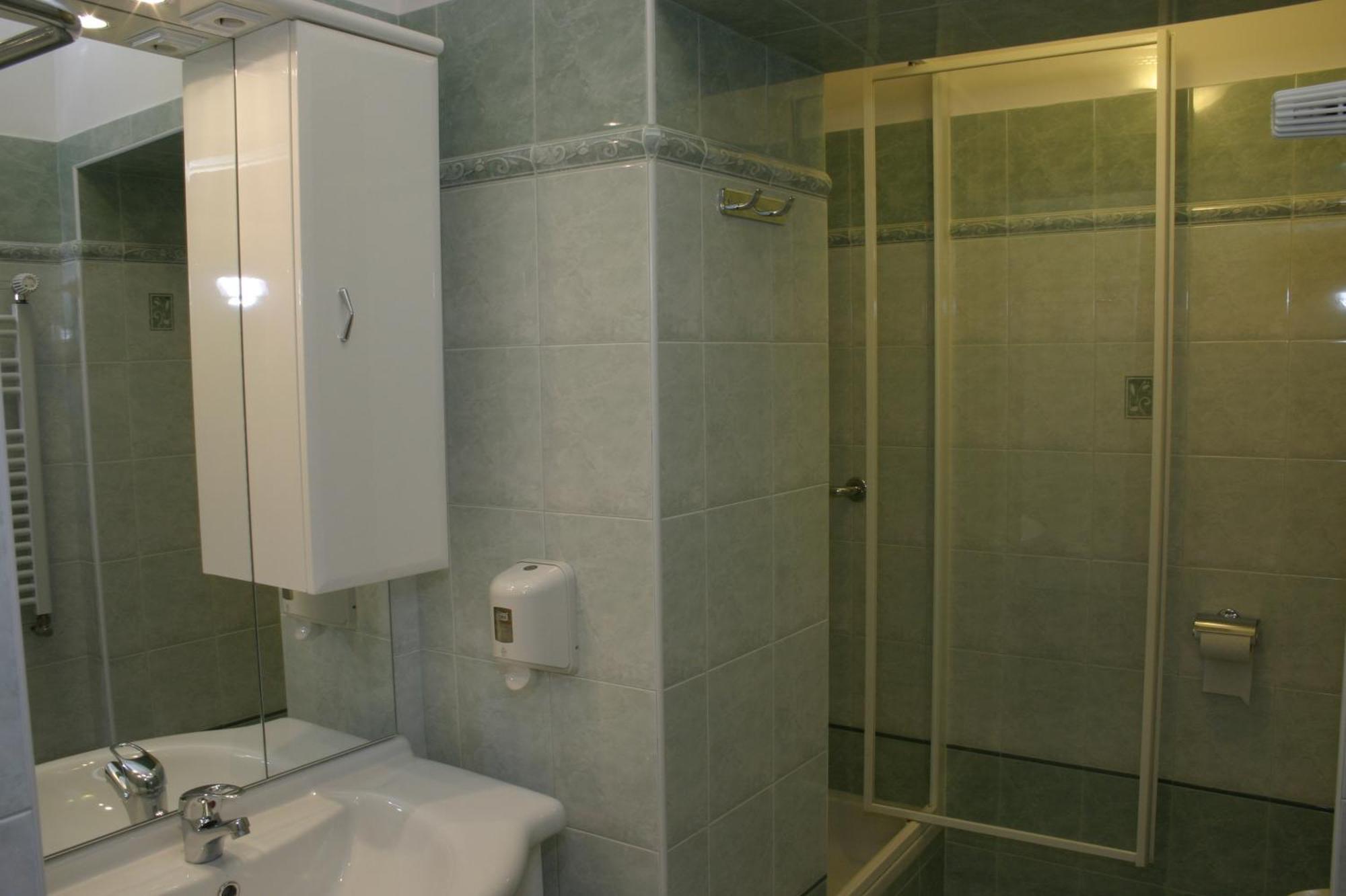 Apartament Kuckó Panzió Győr Zewnętrze zdjęcie