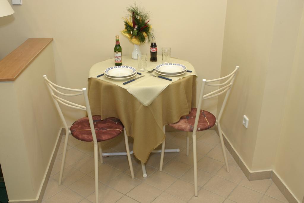 Apartament Kuckó Panzió Győr Zewnętrze zdjęcie