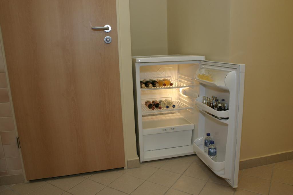 Apartament Kuckó Panzió Győr Zewnętrze zdjęcie