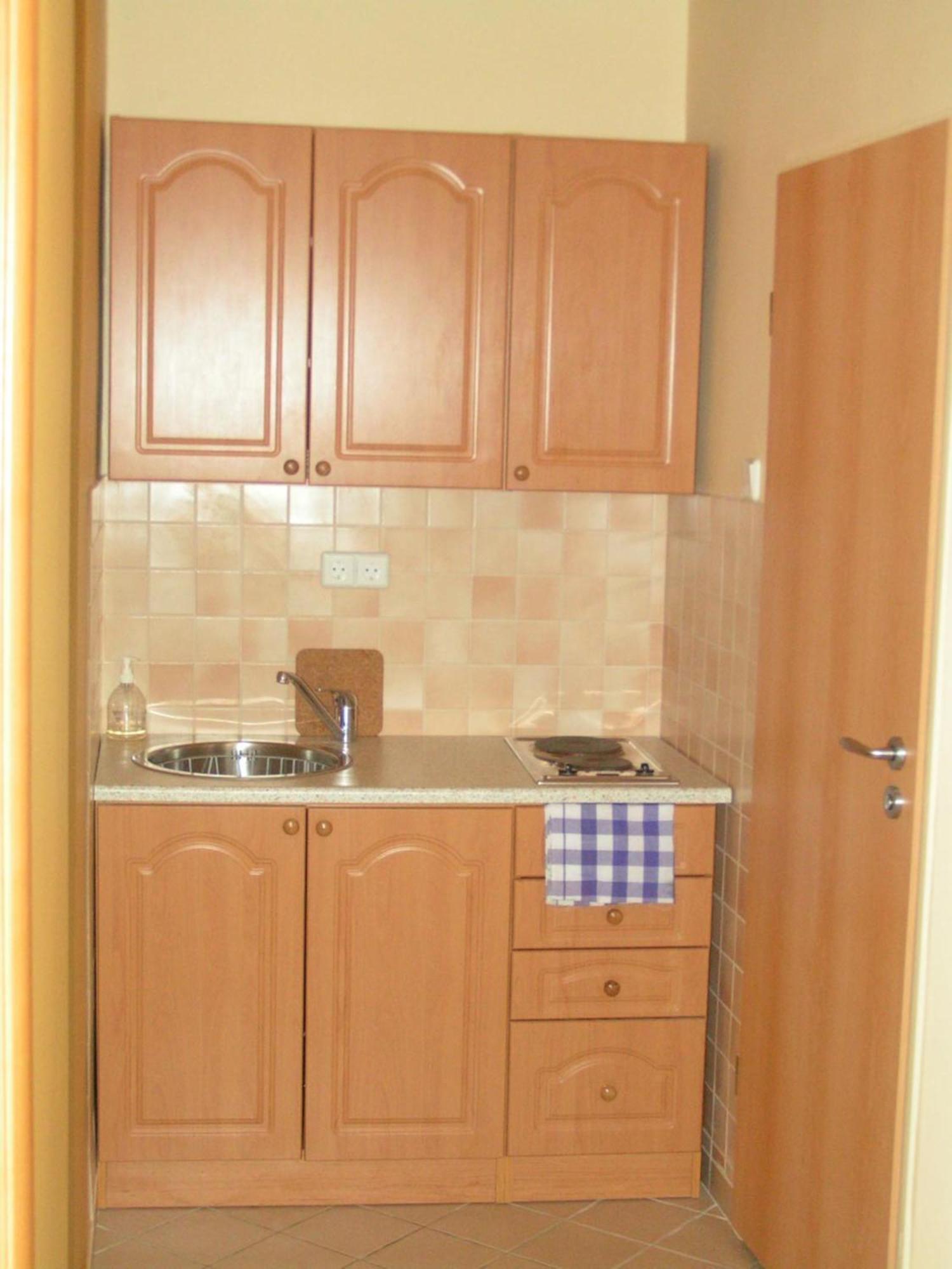 Apartament Kuckó Panzió Győr Zewnętrze zdjęcie